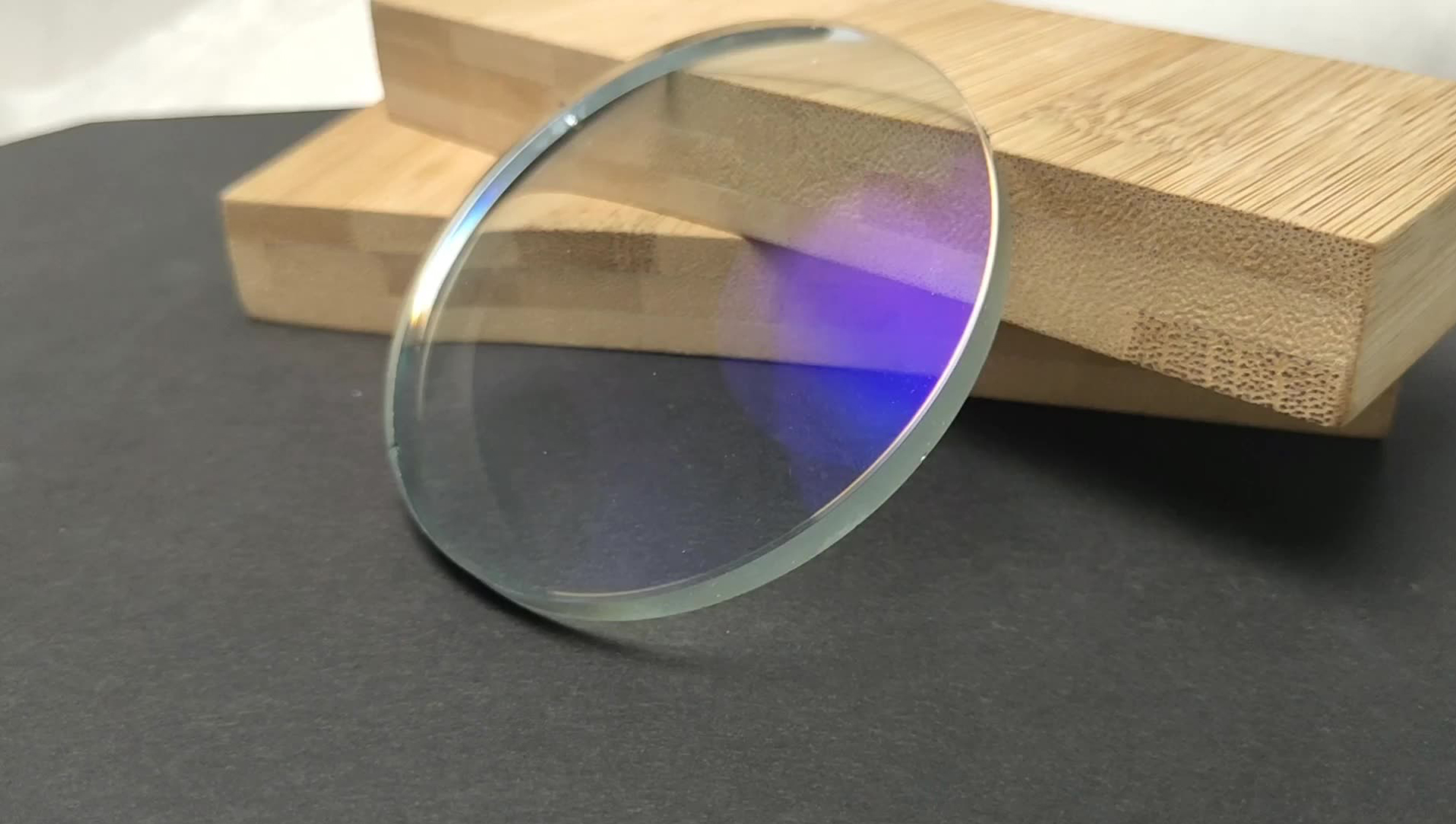 Fully automatic lens thickness detection equipment